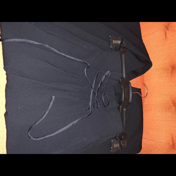 Aritzia Dress Pants. - Picture 1 of 5